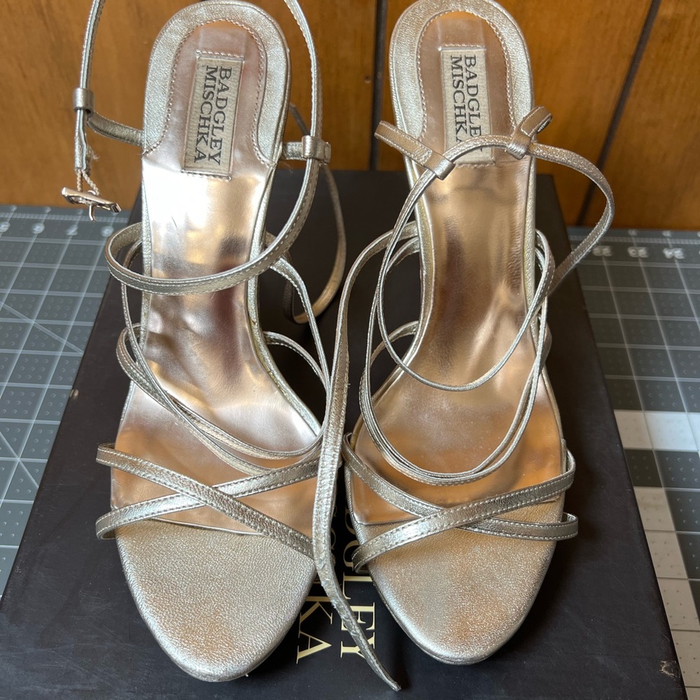 Badgley Mischka Idol Strappy Sandal Heels Gold 9.5